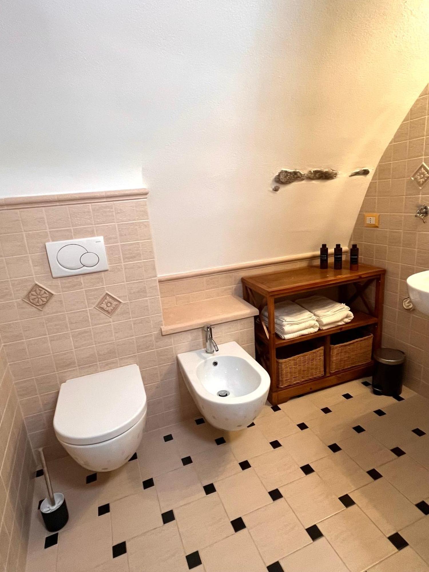 Ca' Pecina - Casa Vacanze Dolceacqua Luaran gambar