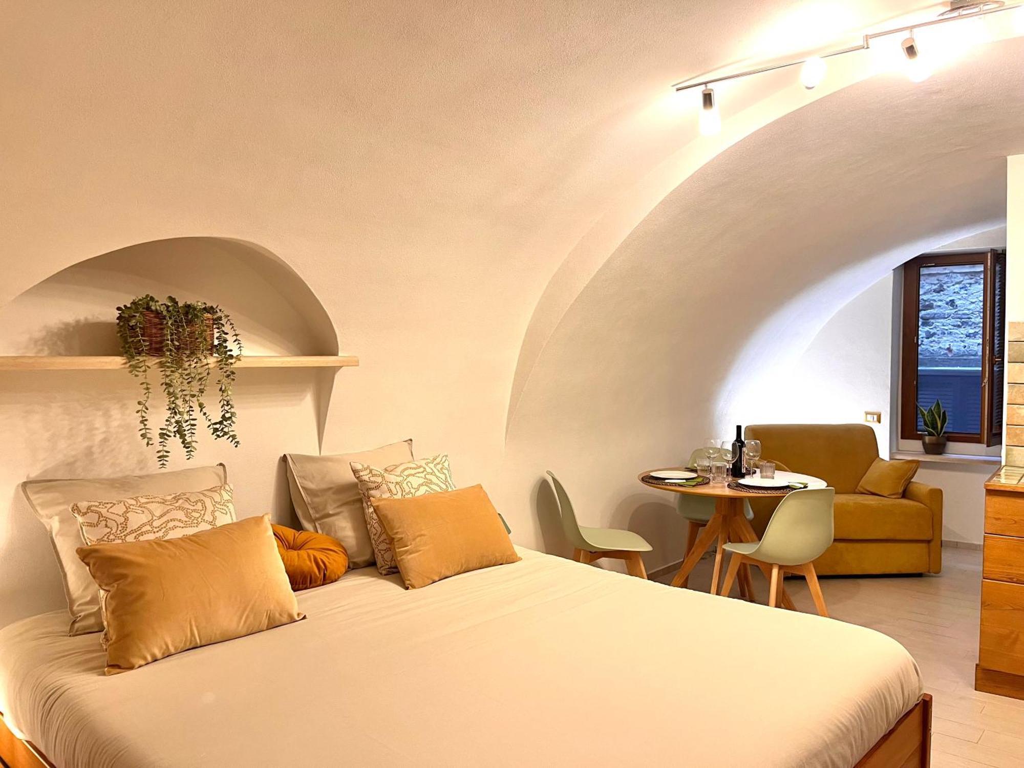 Ca' Pecina - Casa Vacanze Dolceacqua Luaran gambar